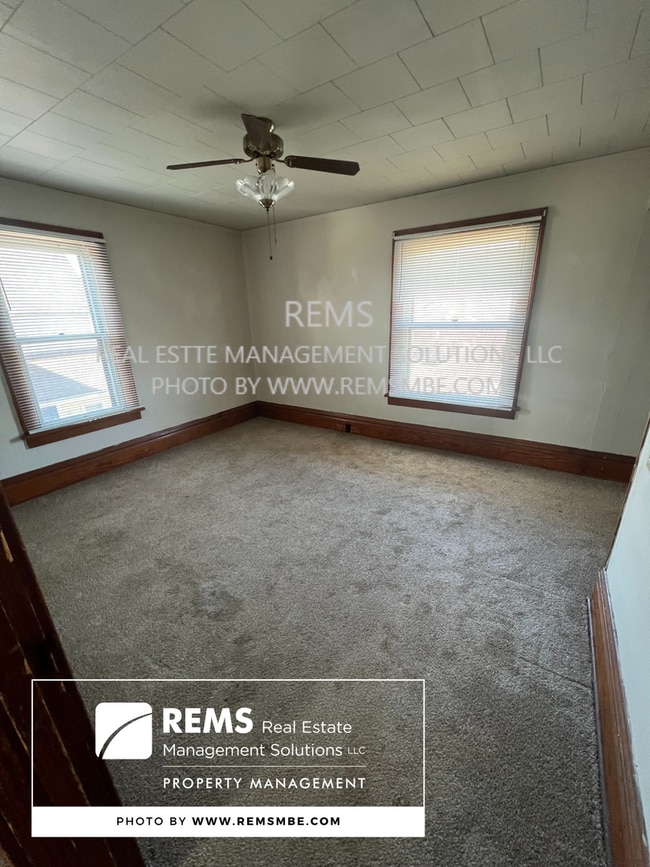 Photo - 431-437 Clark St. Unit 431 - Upper