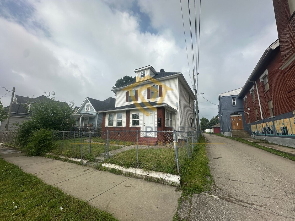 Photo - 16 N Addison St