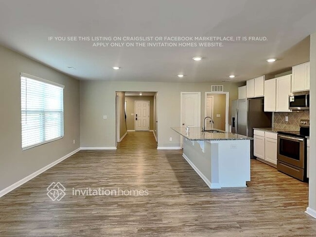 Photo - 130 Silver Oak Cir