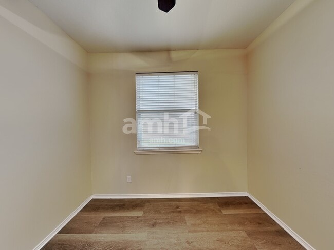 Photo - 1941 Wild Horse Way