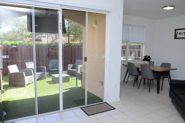 Photo - 12505 SW 124th Ct