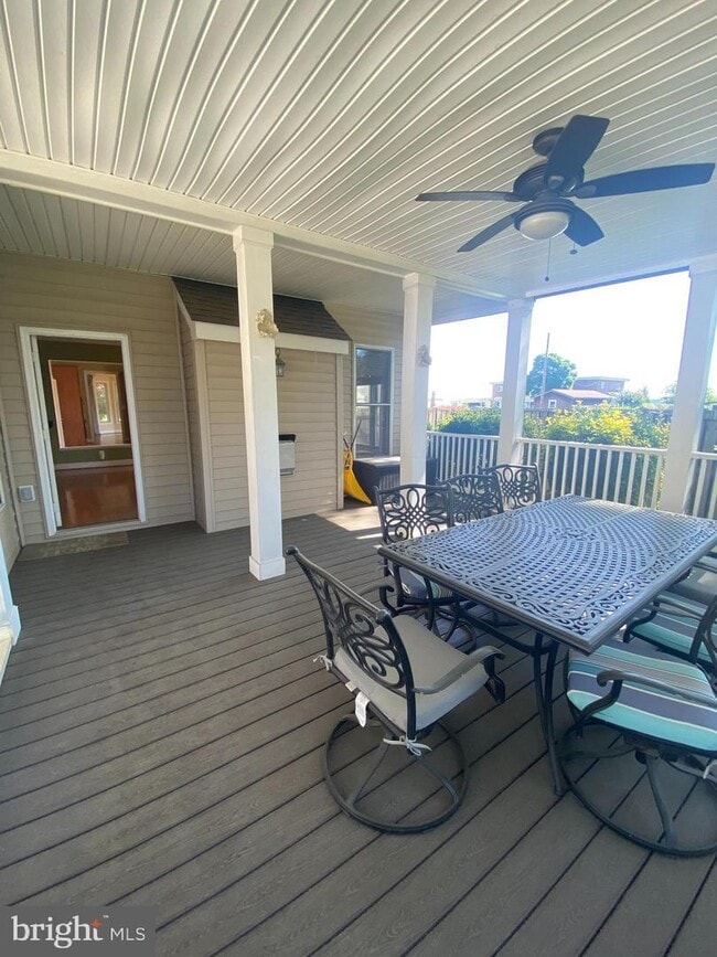 Photo - 1101 Sea View Ave