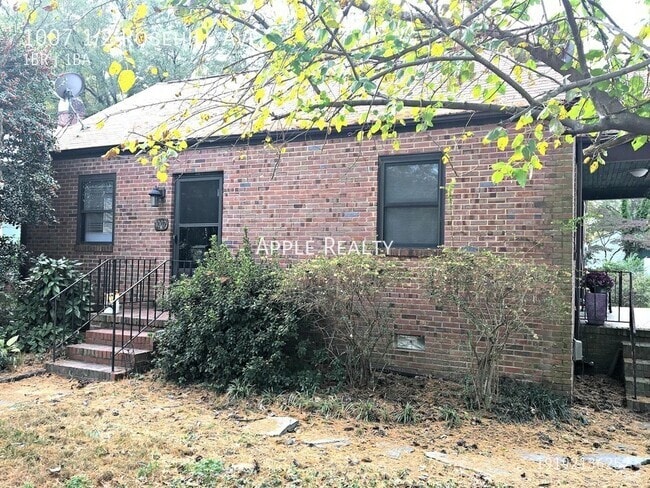 Building Photo - 1007 1/2 Rosehill Ave. Rental
