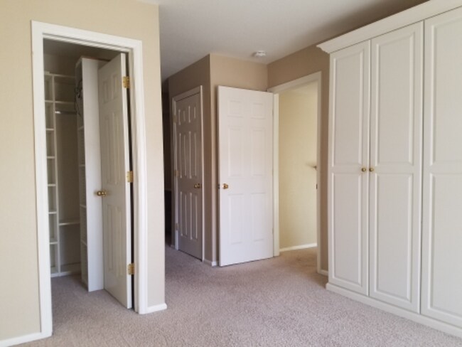 9212 E Arbor Cir Unidad L