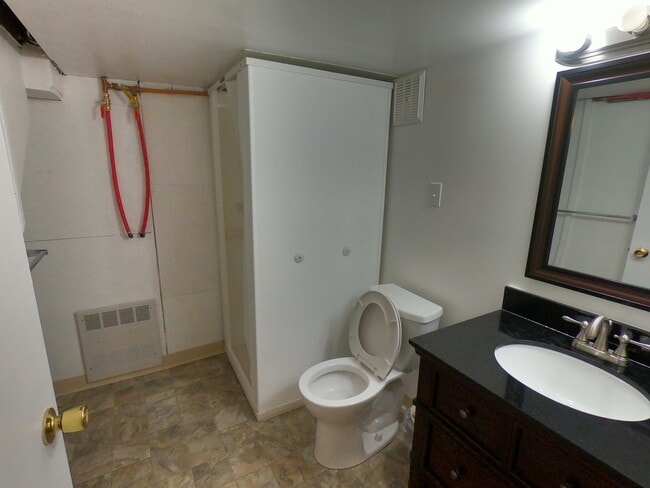 The private bathroom. - 303 Hanover St Unit 3