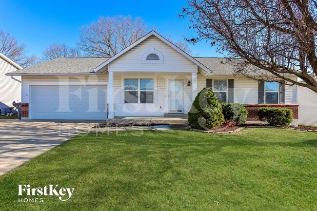 Building Photo - 70 Fawn Oaks Dr