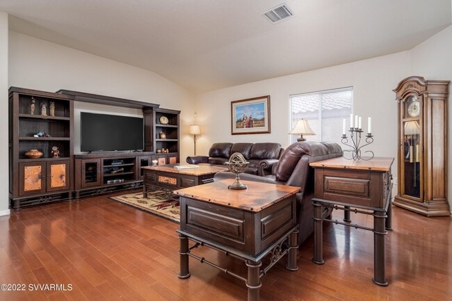 Photo - Unfurnished beauty in lovely Amante