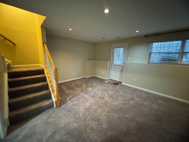 Photo - 3994 Mammoth Cave Loop