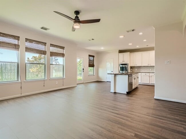 Photo - 21643 Manitou Falls Ln