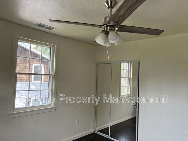 Photo - 132 Calhoun St