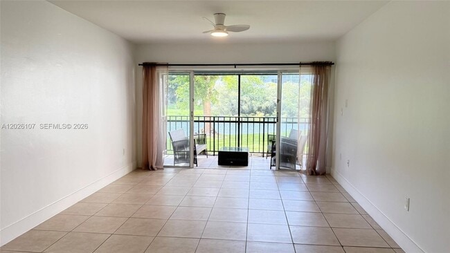 Photo - 8775 Park Blvd Unit 104
