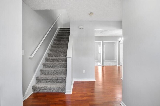 Photo - 3882 Waldrop Ln