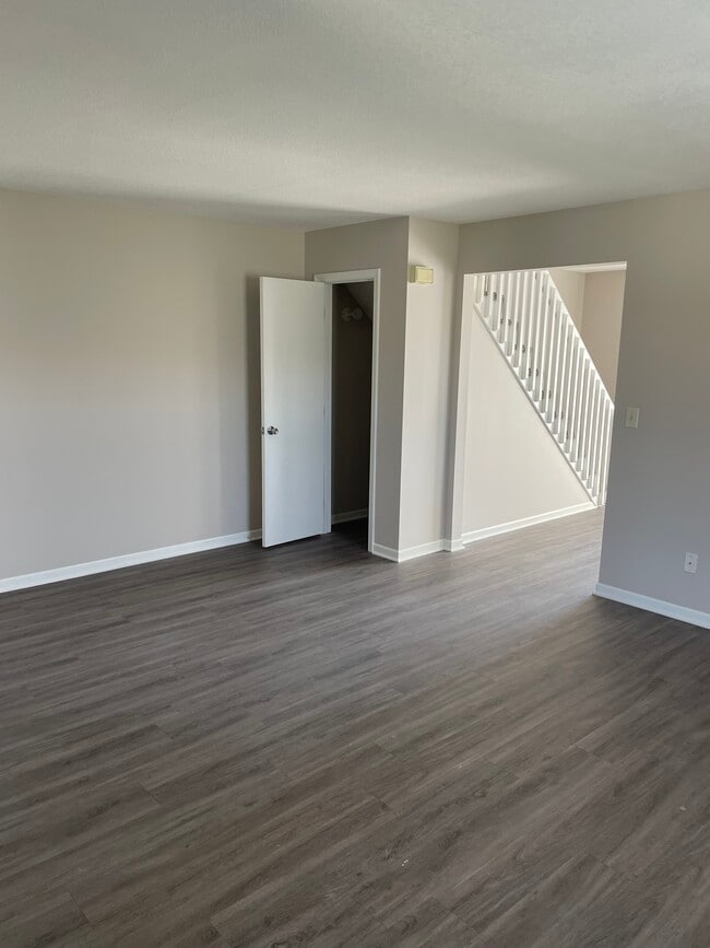 Photo - 5617-5623 NW 66th Terrace