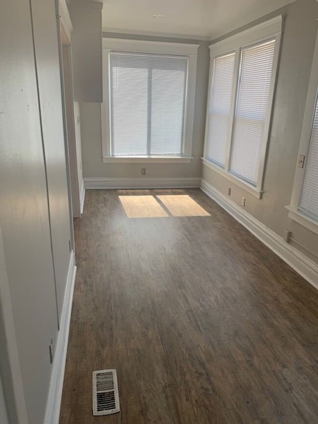 Photo - Ferguson Unit 1