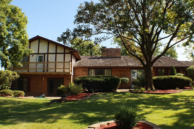 Photo - 44 Kingston Dr
