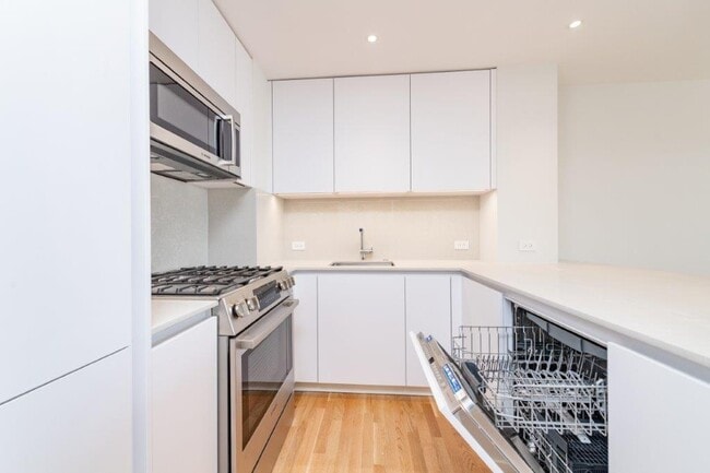 Photo - 1430 Columbia Rd Unit 16G