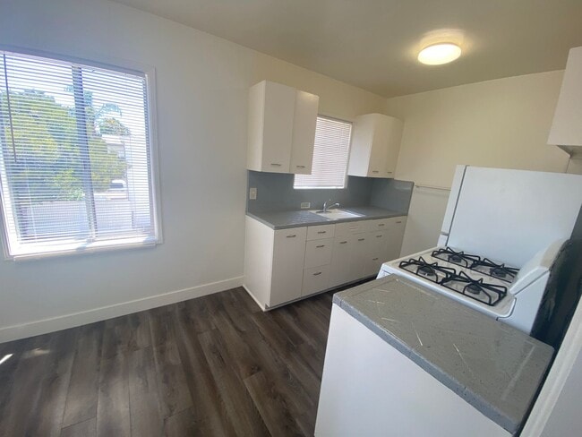 Photo - Upstairs 1 bedroom 1 bath unit with a one ... Unit 8317.5