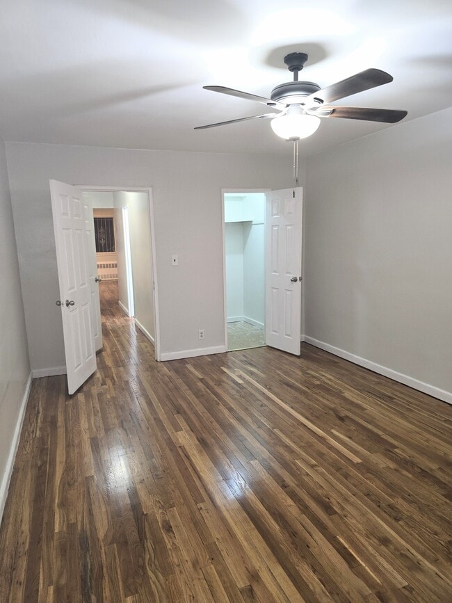 Photo - 1037 E 57th St Unit First Floor