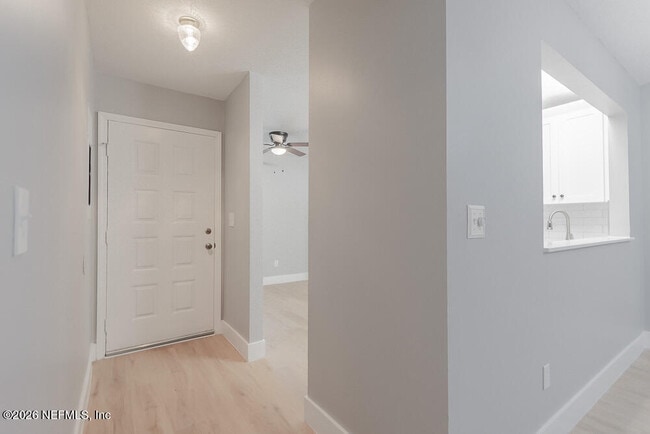 Photo - 2131 Sea Hawk Dr