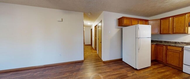 Photo - 909 W Cherry St