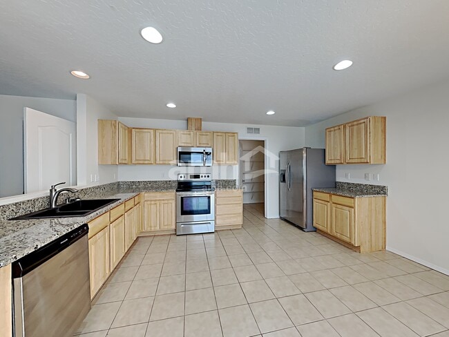 Photo - 9530 W Shelborne Dr