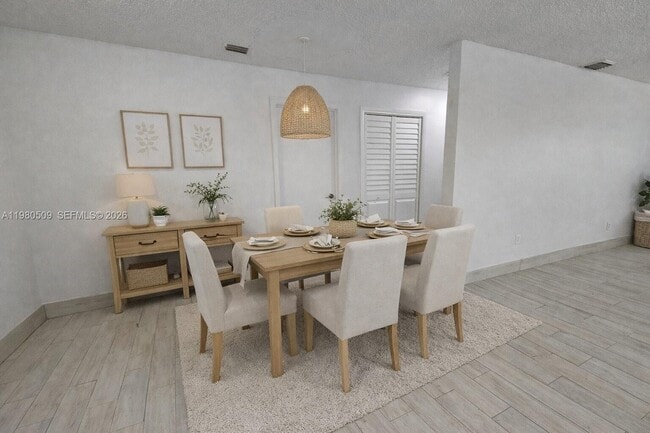 Photo - 4621 SW 33rd Ave Unit 1-6