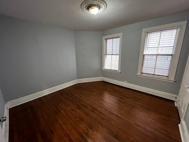 Photo - 24 Washburn St Unidad 2