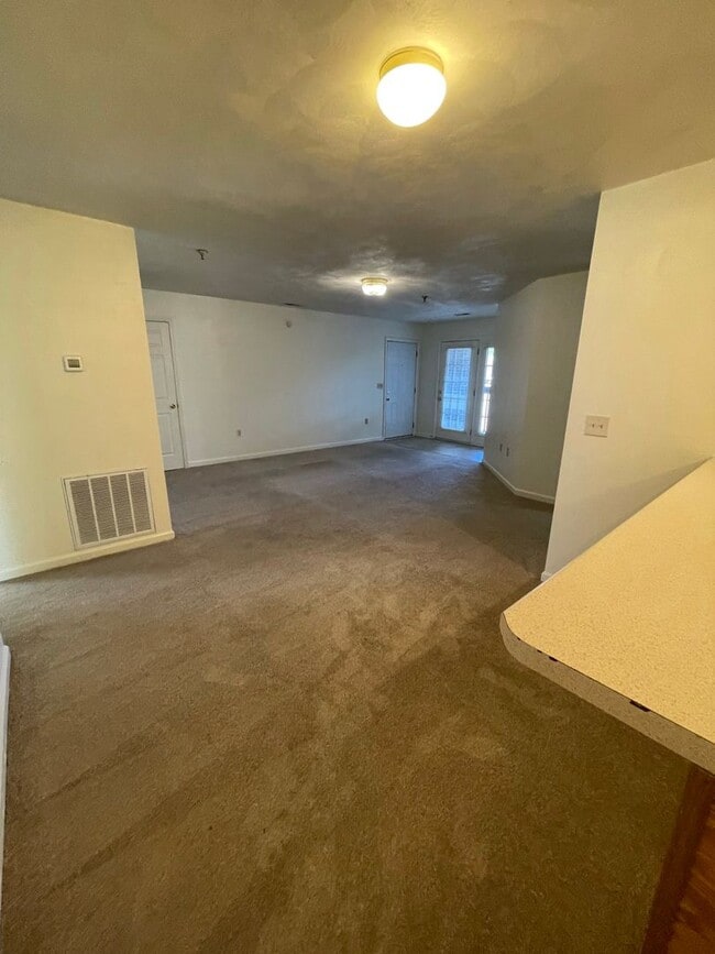 Photo - 4 Bedroom 2 Bath Apartment Top Floor Unit 23