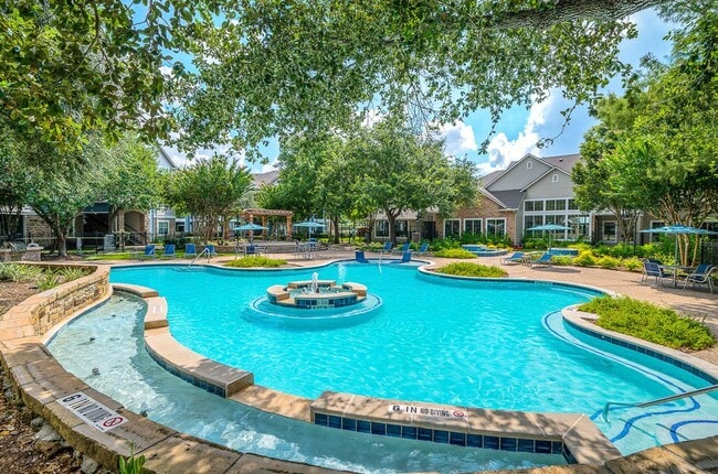 Building Photo - Preserve at Colony Lakes