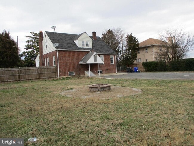 Photo - 5945 Franconia Rd