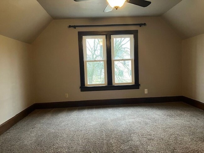 Photo - Remer - 504-506 Storle Ave Unit 506 Storle Ave