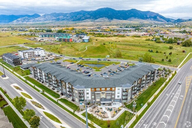 Silver Creek Apartments