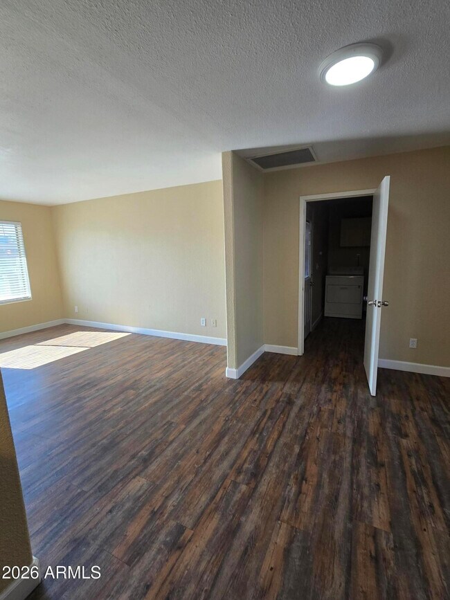 Photo - 9002 W Roma Ave