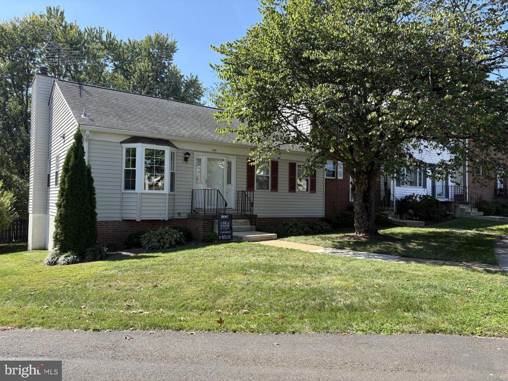 Photo - 234 Fairfield Dr