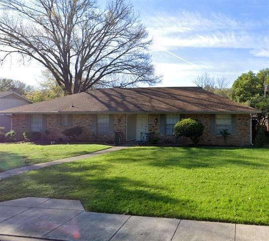 Building Photo - 2626 Brookview Dr Rental
