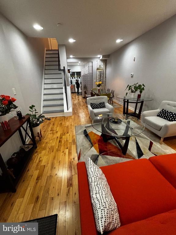 Photo - 2633 Earp St