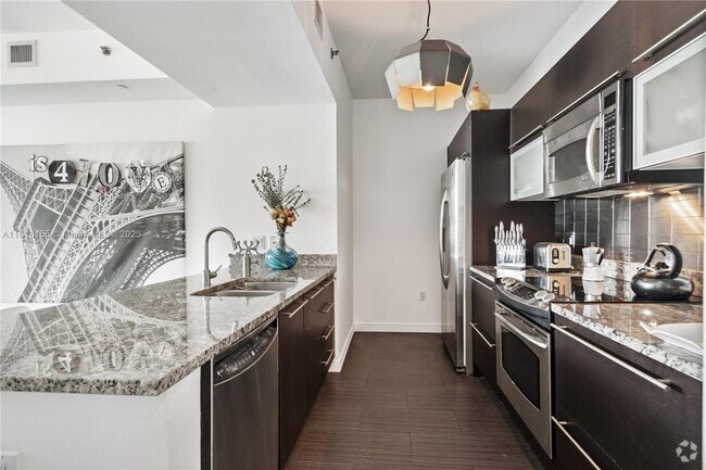 Building Photo - 951 Brickell Ave Unit 3700 Rental