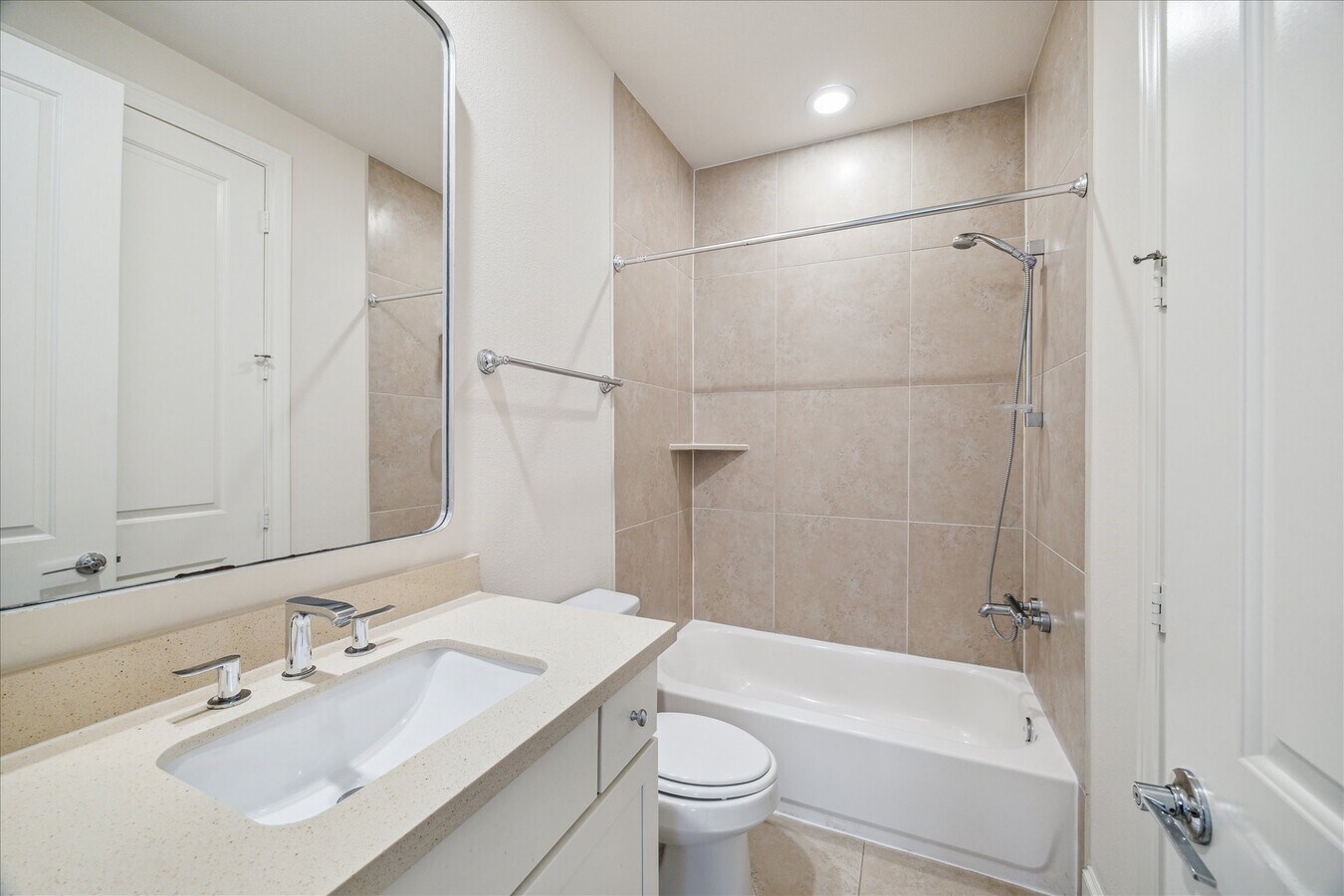 Photo - 2928 Rusk St