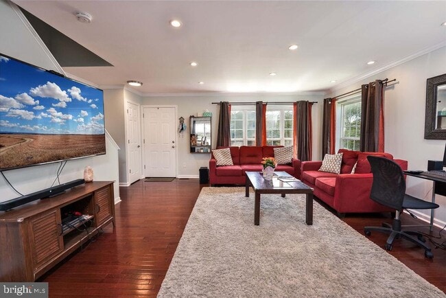 Photo - 6116 Kendra Way