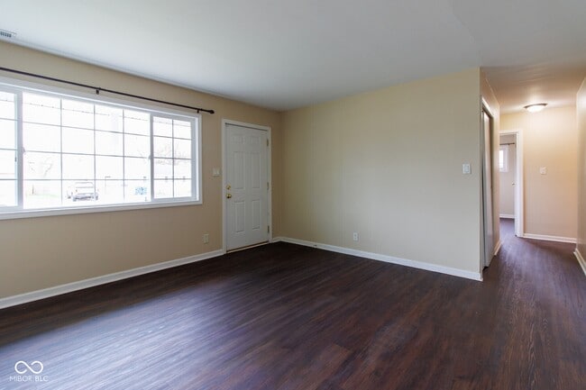 Photo - 4929 Katherine Dr