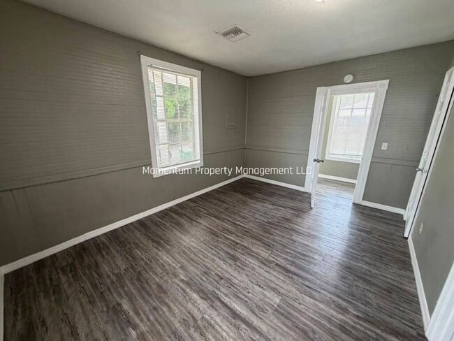 Photo - 2911 N 17th St