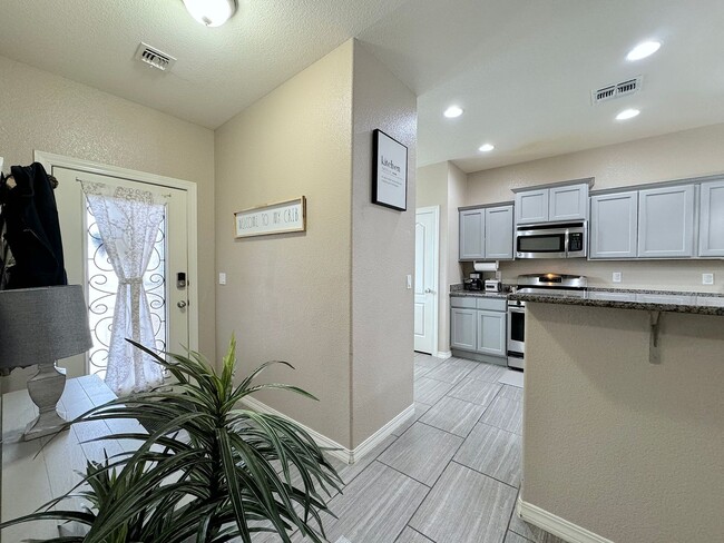 Photo - Northeast El Paso 3 Bed Refrig A/C Across From Park!