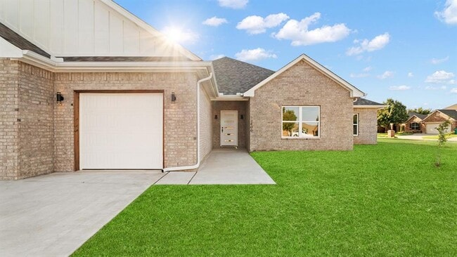 Photo - 12800 NW 6th St