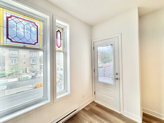 Photo - 2693 Bd Pie-IX