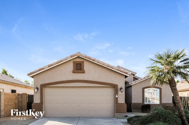 Photo - 11029 W Almeria Rd