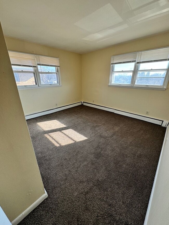 Photo - Harrison Ave