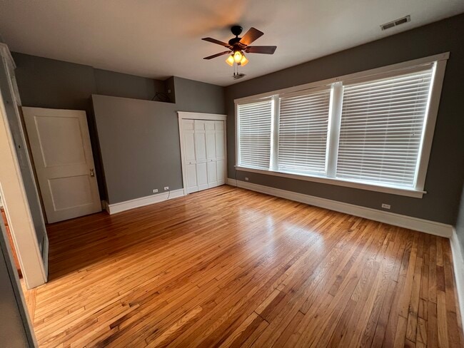 Bedroom/Living Room - 77 S Lasalle St Unit 203