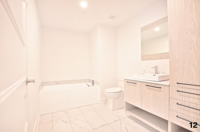 Photo - 12065 Rue de Blois