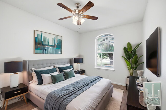 Photo - 1006 Buttercup Ct