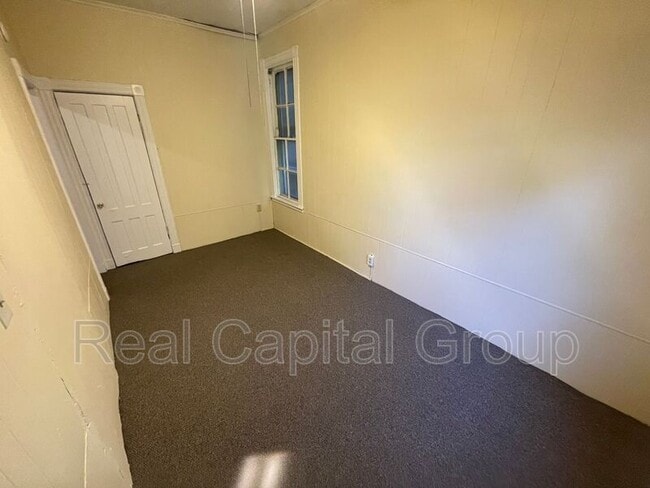 Photo - 669 Clinton Ave Unit 1st floor